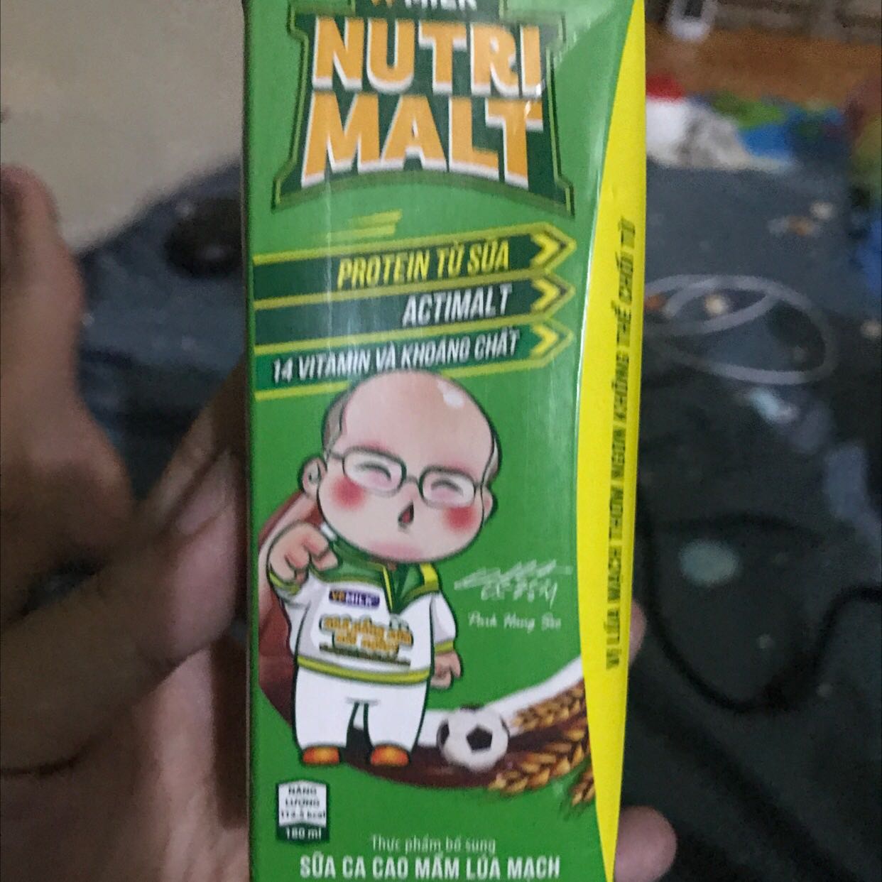 Giao hàng nhanh,sữa con mình rất thích,ngon lắm