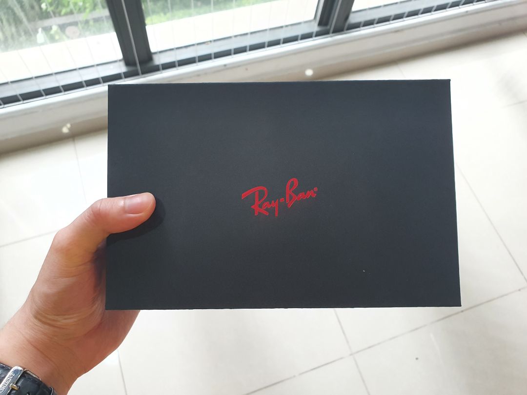 giao nhanh, kính đẹp dùng rất thích