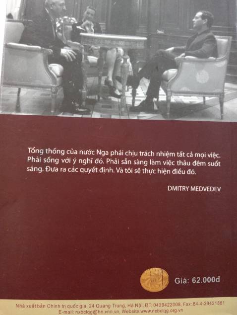 Sách chuẩn tem nxb nhưng hơi cũ