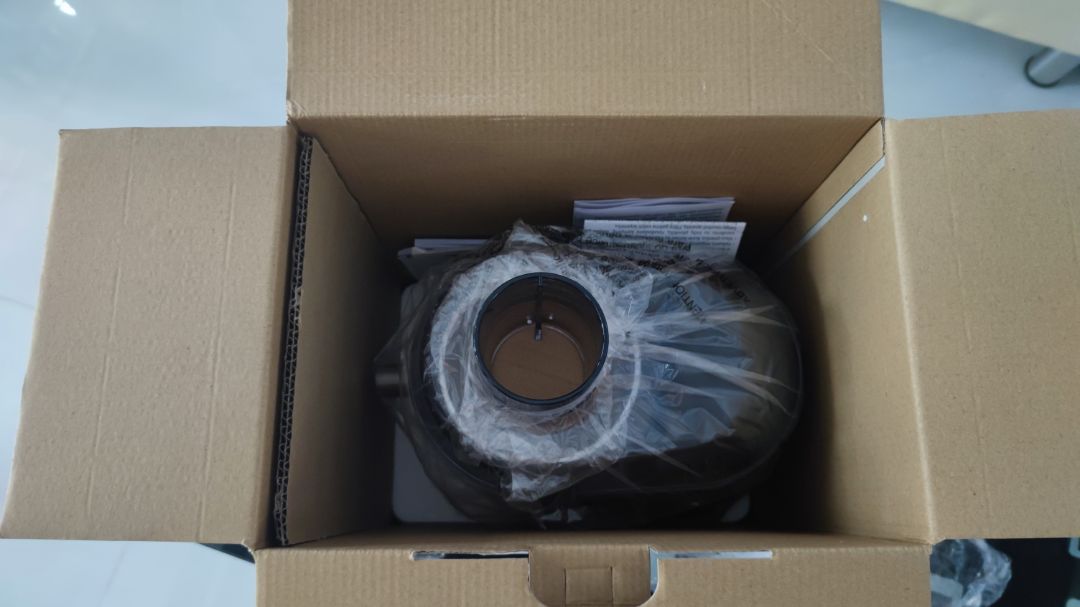 Sp ok, đóng gói giao hàng đầy đủ như mô tả, sử dụng qua vài lần thấy cũng ổn, ép "quá nhanh" 😆