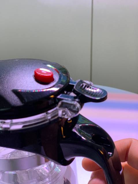 Shop đóng gói kỹ lắm, bóc mãi mới xong. Hàng chuẩn Heisou, giá lại rẻ hơn các shop khác kha khá. Sản phẩm đúng với mô tả , và đã sử dụng oke lắm. Dung tích 750ml phù hợp cho nhu cầu của mình.