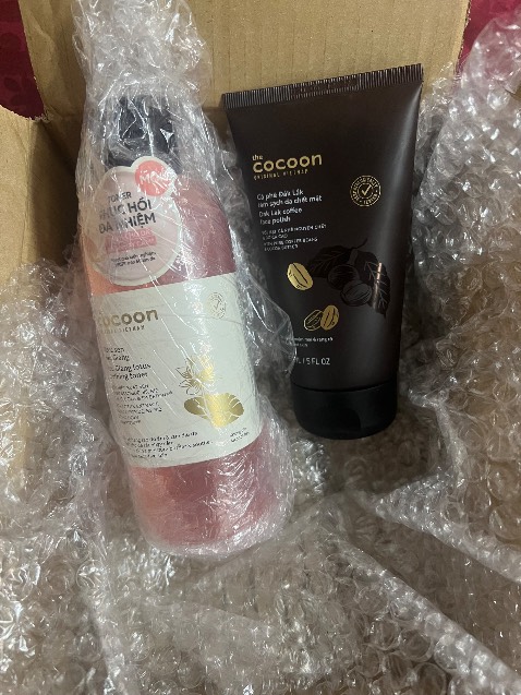 Giao thiếu hàng liên hệ thì ko đc giao thiếu trai tẩy trang cho mik. Mik ko giận vị giao thiếu đồ lắm nhưng mik cực khó chịu khi liên hệ shop ko đc mik có nhắn hỏi tiki nhưng trả lời ko giải quyết đc vấn đề 😀😀