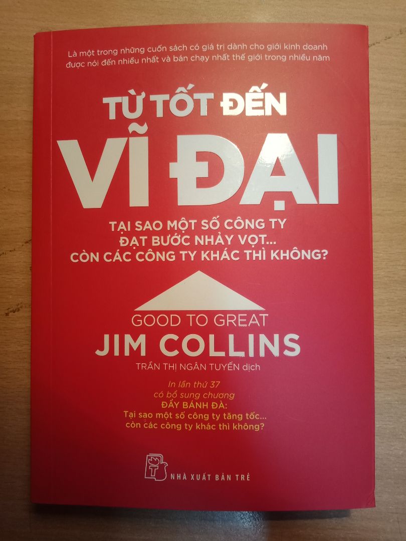 Đây là một cuốn sách hay và thực sự lôi cuốn.  Tác phẩm không phải được viết dựa trên những kinh nghiệm của tác giả, mà đó là cả một quá trình nghiên cứu, đúc kết của cả một nhóm. Các kết luận được đưa ra trên cơ sở phân tích, nghiên cứu kỹ lưỡng, do đó tính thực tiễn khi áp dụng các kết luận này khá cao.  Đọc tác phẩm bạn sẽ được mở mang và tiếp xúc với nhiều quan điểm, khái niệm mới. Các khái niệm, quan điểm về quản trị, về xây dựng doanh nghiệp, …sẽ không giống với bất kỳ thứ gì bạn đã đọc, học trước đó. Việc áp dụng nó và áp dụng thành công hay không phụ thuộc phần lớn vào khả năng vận dụng của mỗi người. Một cuốn sách hay để bạn bắt đầu xây dựng những điều vĩ đại!