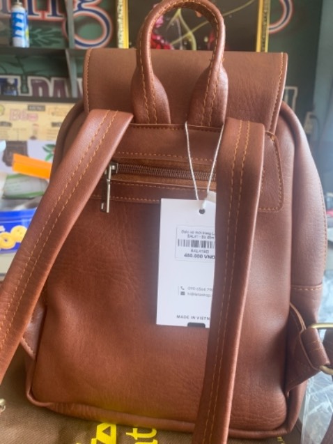 Chất liệu da rất ok, kiểu dáng đẹp mà giá cả rất tốt. Giao hàng nhanh, shop chăm sóc khách hàng tận tình. Sẽ ủng hộ dài lâu ạ🥰🥰🥰🥰 Chất liệu da rất ok, kiểu dáng đẹp mà giá cả rất tốt. Giao hàng nhanh, shop chăm sóc khách hàng tận tình. Sẽ ủng hộ dài lâu ạ🥰🥰🥰🥰