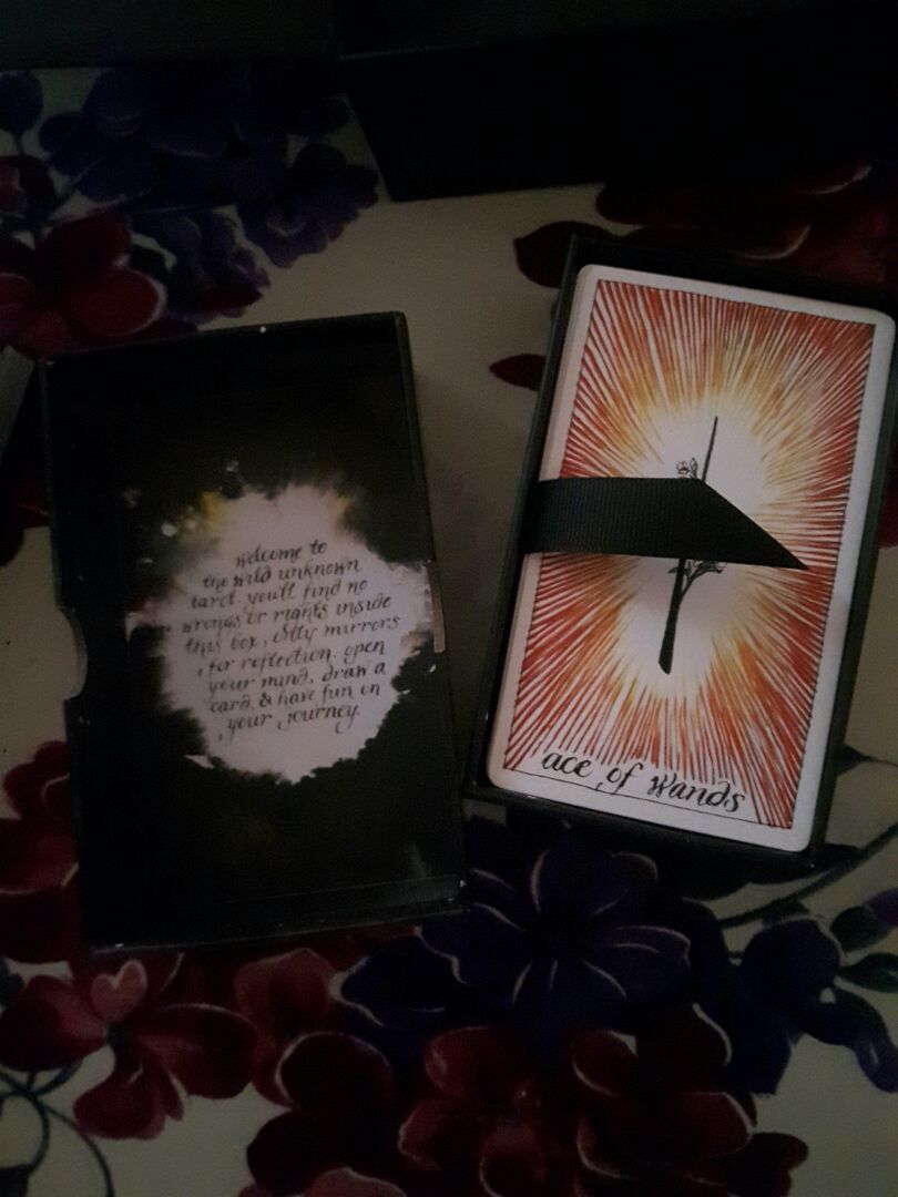 phải nói là vô cùng hoàn hảo luônnnnn. Mình đặt lúc 1h sáng mà qua tới 16h cùng ngày shipper đã gọi điện giao hàng mà mình lại đi công tác. tưởng đâu 20/11 mới giao mà chủ nhật 15/11 đã giao, shipper thân thiện dễ thương nhiệt tình nữa. chất lượng bài thì khỏi gì phải bàn. Bài auth mà rẻ, mọi người nên mua nhaaaaaa