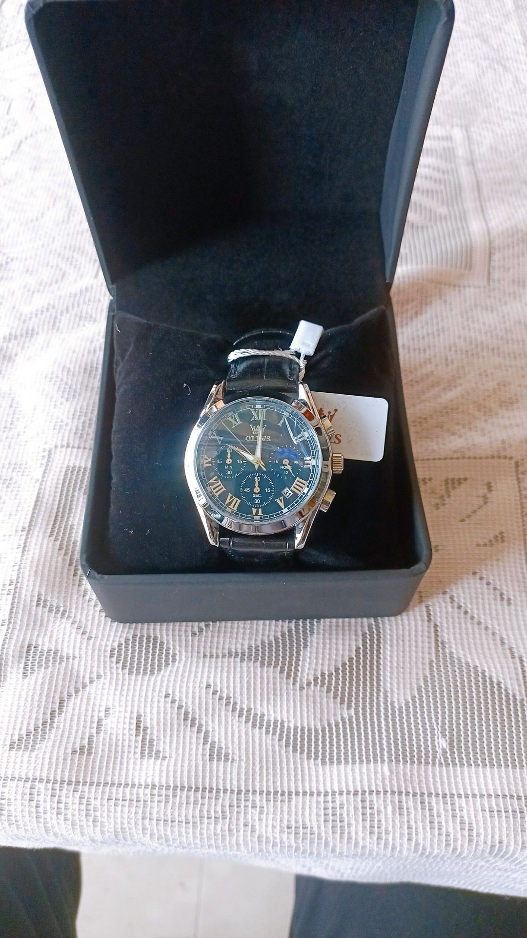 đẹp thiệt sản phẩm đúng như hình nhưng không biết có chống nước hay không đợi Sài bữa xem thế nào