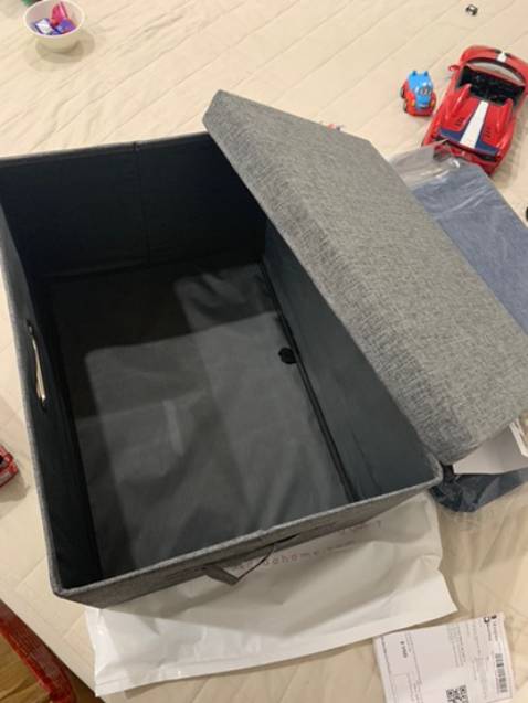 Giỏ xịn lắm ạ! 
Tiền nào của đó!rất ưng ý! 
Đã mua thêm vài cái nữa. Sản phẩm đẹp, cứng, xếp vừa vào ô tủ của mình. Giao hàng nhanh chóng
Hàng như hình, chắc chắn, đáng mua
Không bị mùi hôiiiii. Em vô cùng ưng