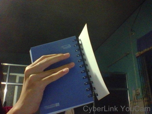 Quyển sổ nhỏ hơn mình tưởng, nhưng đẹp, giấy tốt, nói chung rất thích