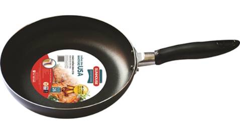 Chảo chống dính tốt, không bị phồng giữa khi đun nhiệt cao một thời gian. Shop giao hàng nhanh, tư vấn tận tình