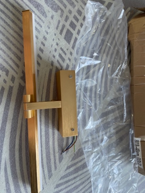 Đèn soi tranh - Đèn rọi gương DIFIT kiểu dáng sang trọng, tinh tế - 3 chế độ ánh sáng = đẹp, dễ lắp, giá hơi cao !