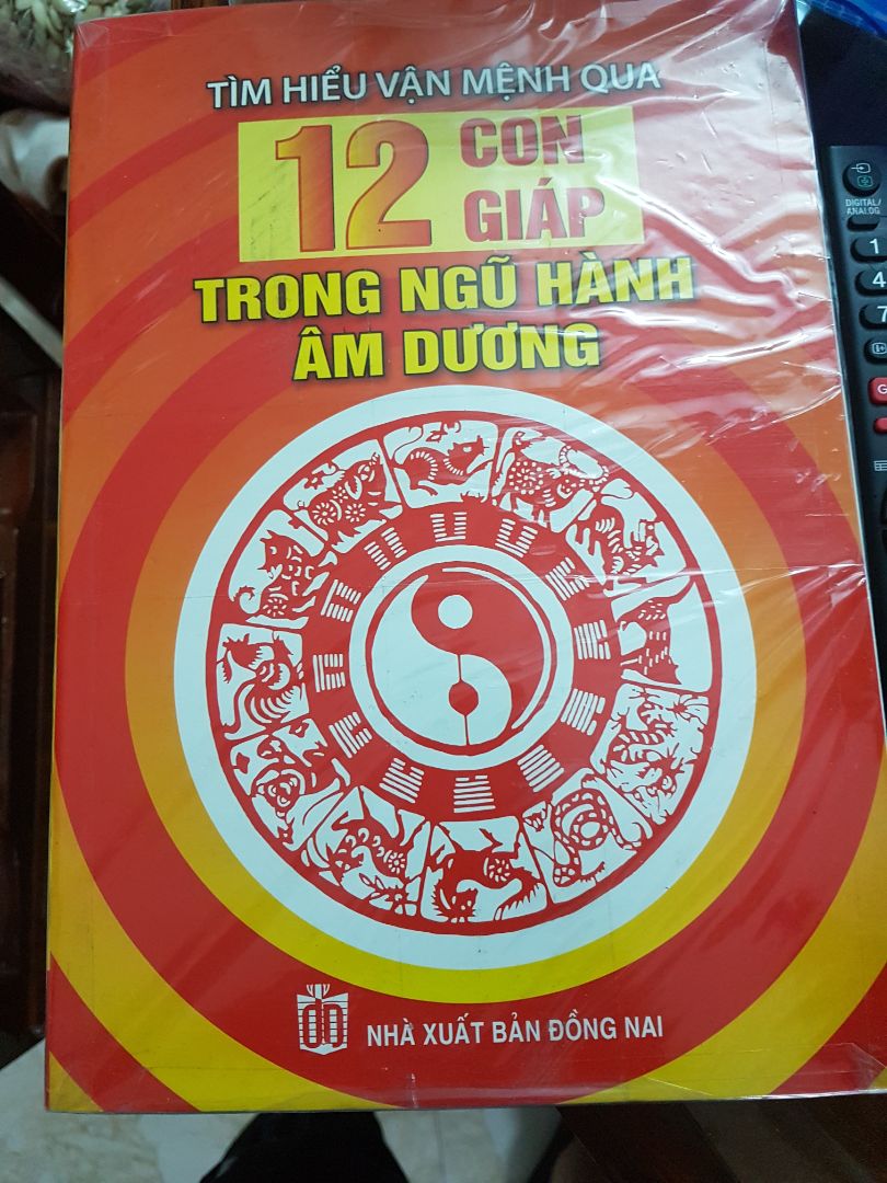Mình rất thích về cuốn sách này. Tiki vừa giảm giá và giao hàng nhanh nữa.