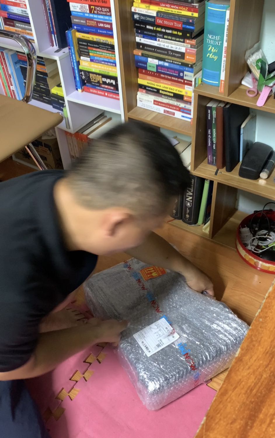 Máy khoẻ, giao hàng nhanh.