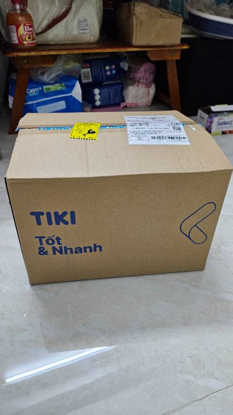 Sữa thì ko có gì để bàn nữa. Còn trải nghiệm dịch vụ mua hàng của Tiki thì khá tốt, đóng gói tốt, giao hàng nhanh, thông tin trên app cập nhật liên tục, khác hẳn so với S và L, 10 điểm dịch vụ.