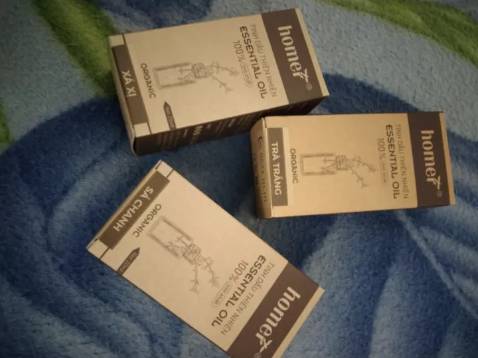 Sản phẩm này sài thích lắm ạh . Tuy mùi rất nhẹ nhưng cảm giác thoải mái lắm cảm ơn shop nhiều ạh