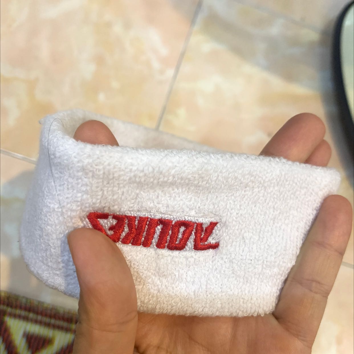 Chất cotton rất êm mà thấm mồ hôi, độ đàn hồi tốt ko sợ dãn nữa