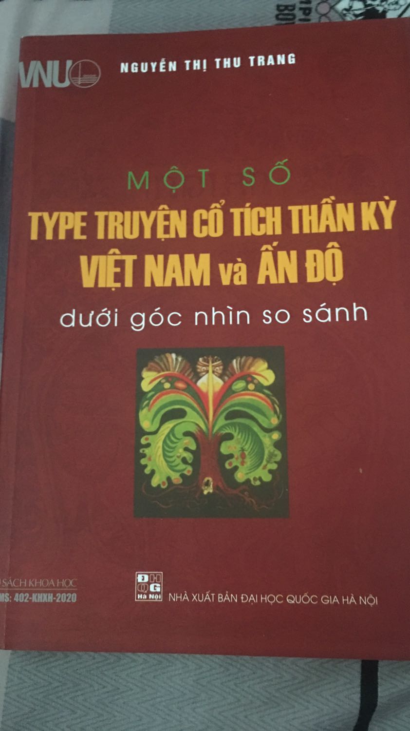 Sách dày, công phu, cần thiết cho ai nghiên cứu về văn học, giao lưu và tiếp biến văn hoá, Đông Phương học. Nhiều kiến giải thú vị.
