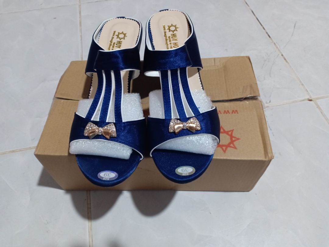 sản phẩm chuẩn phôm dán đẹp cám ơn shop em sẽ ủng hộ tiếp