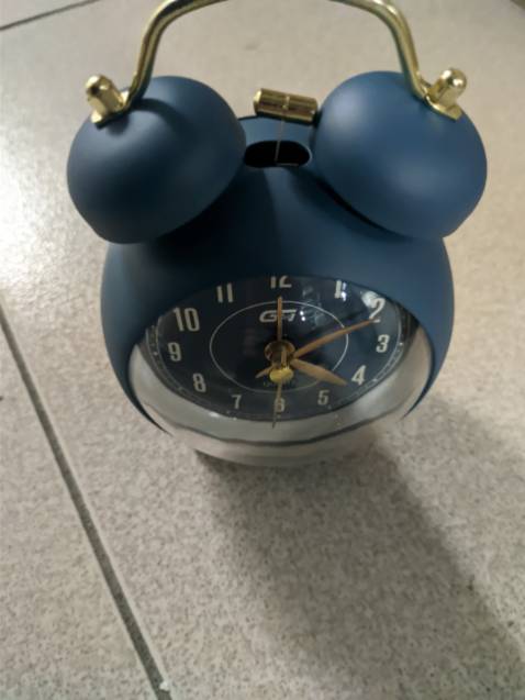 Hàng giao nhanh, đóng gõi kĩ càng. Nói chung là ổn, hàng rất đẹp!