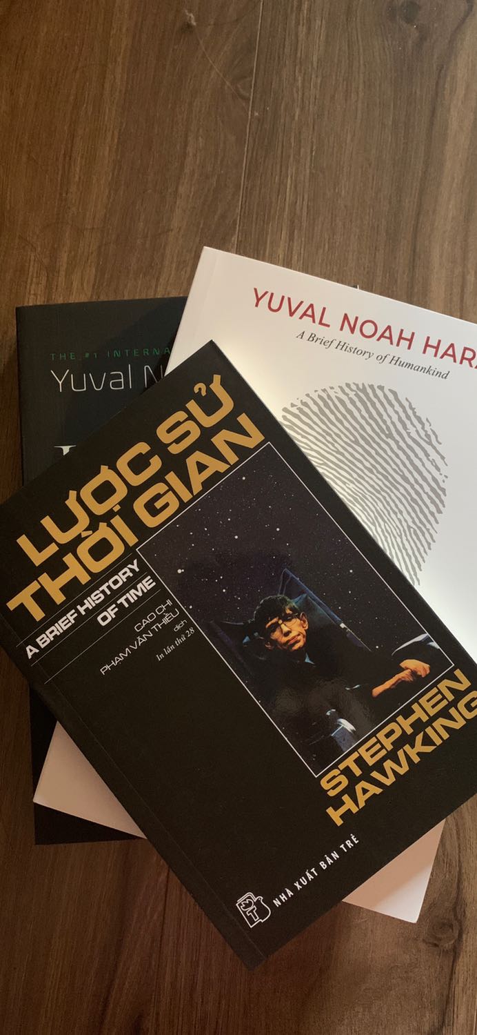 Đóng gói chắc chắn, giao hàng nhanh, sách rất mới ko móp méo