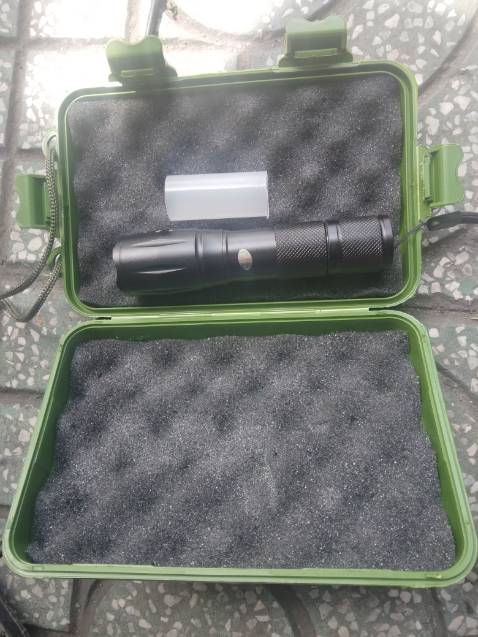 Không có hướng dẫn sử dụng gì hết