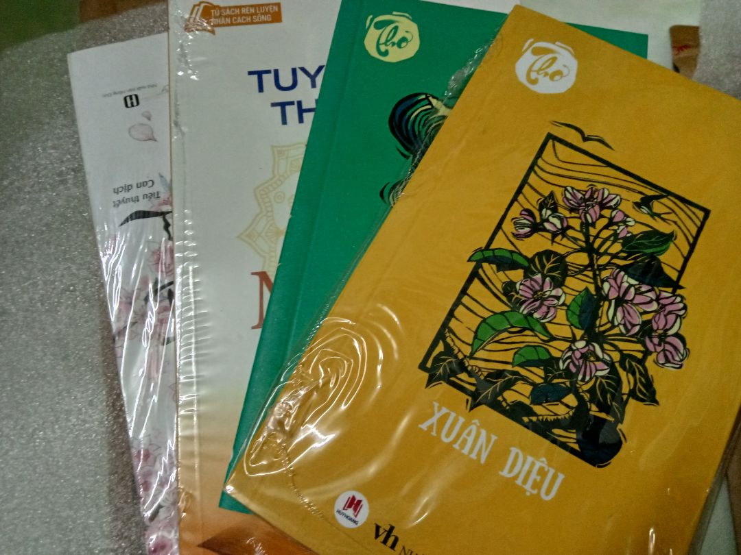 xịnnnnn. đặt hôm qua hôm nay đã giao đến dù đang trong mùa dịch và theo hẹn thì là ngày mai