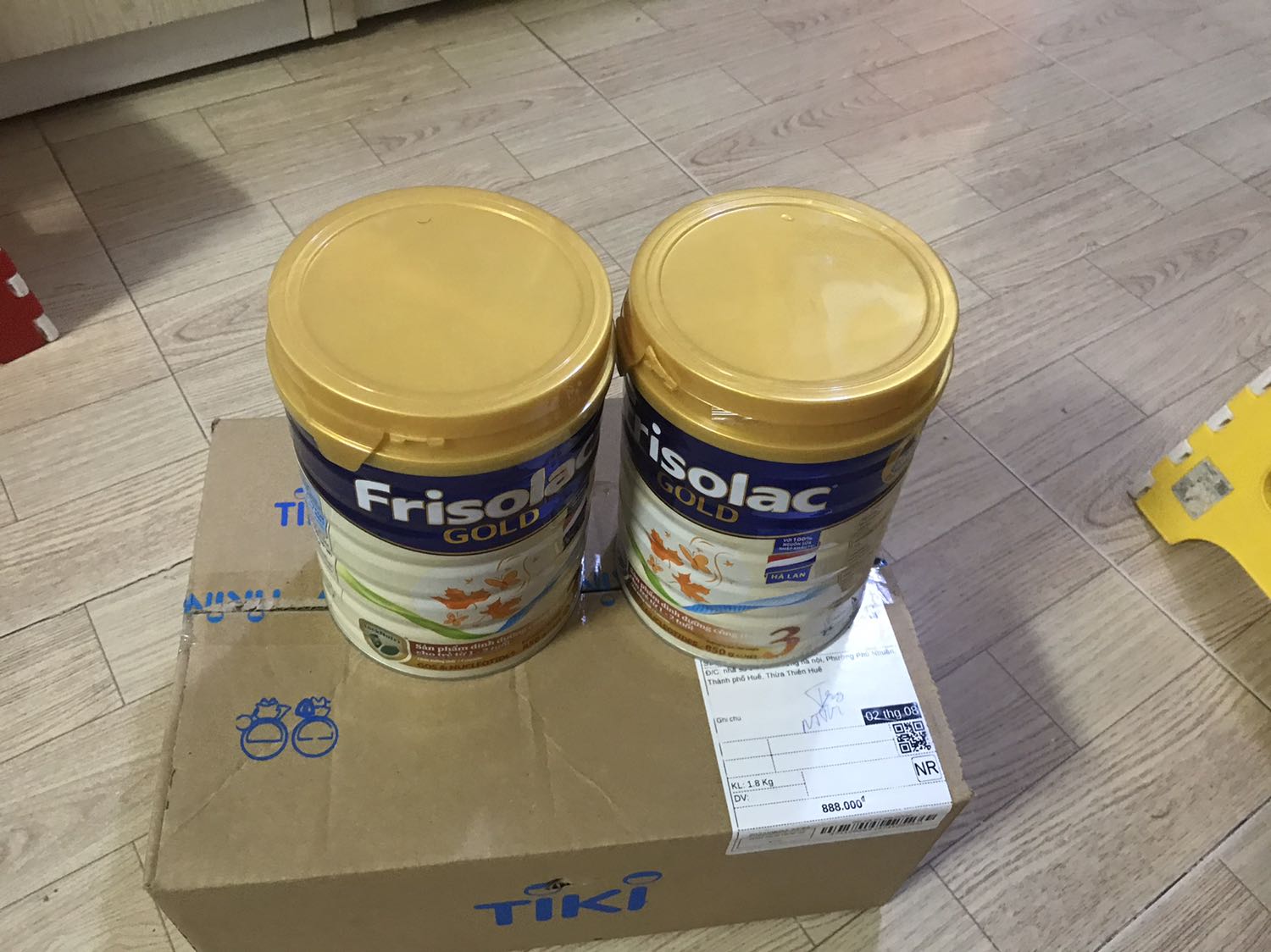 Giao hàng nhanh chóng, hàng được đóng gói cẩn thận, yên tâm khi mua tiki. chất lượng có mã QR để check sản phẩm