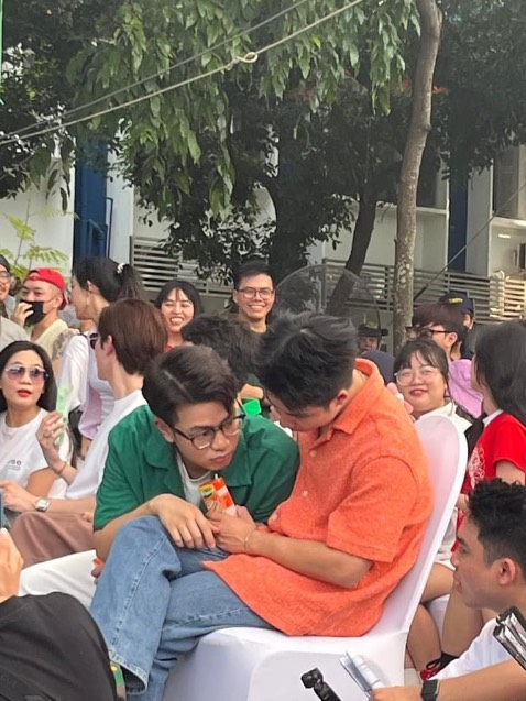 Chất lượng tốt giao rất nhanh luôn sách đọc mê ghê