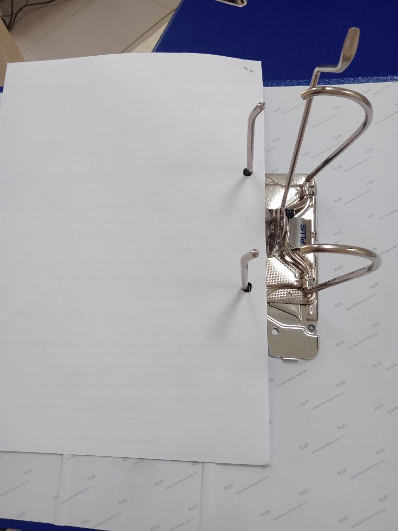 FAHASA giao cho mình toàn bộ là bìa ngược, bị lỗi và 01 cái bìa không phải dùng để lưu kích thước khổ giấy A4.