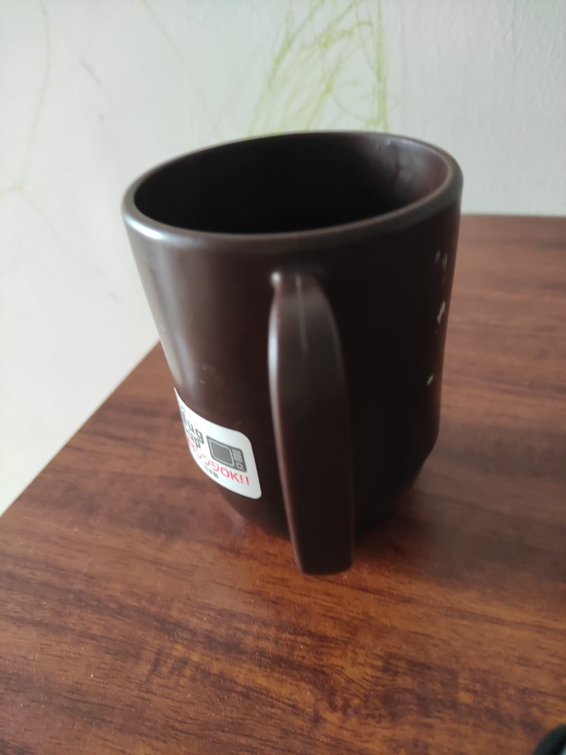 Hôm trước mình mua hộp cơm và kem đánh răng PS trà xanh, hộp cơm rất đẹp, còn kem đánh răng thơm và mát. Cảm giác đánh xong rất dễ chịu, răng sạch và thơm hơn. Mình đã giới thiệu mấy chị đồng nghiệp cùng mua sản phẩm trên trang để mình mua thêm.