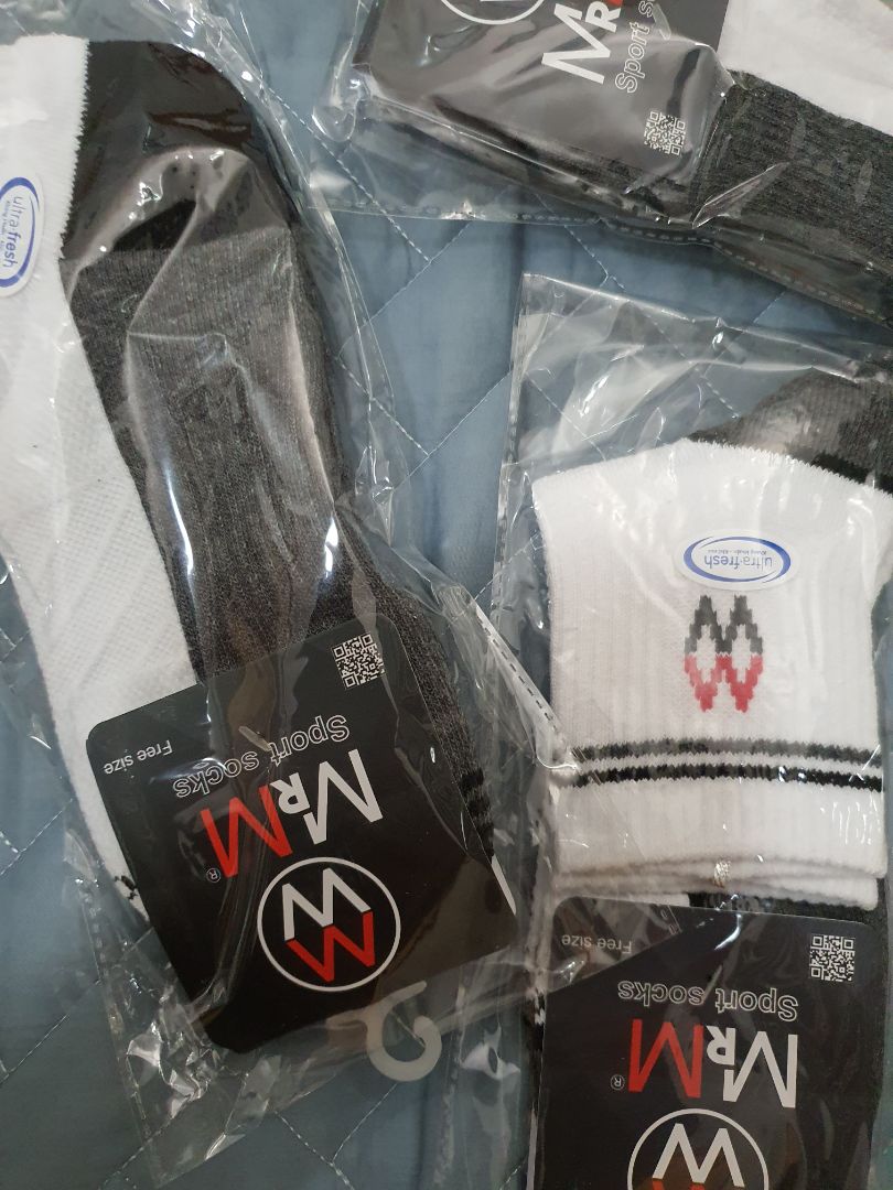 Rất hài lòng với sản phẩm Combo 5 Đôi Tất Vớ Nam Thể Thao Cổ Dài Mix Màu Thương Hiệu MRM FASHION. Ấm áp mùa đông 🎉👍👍👍