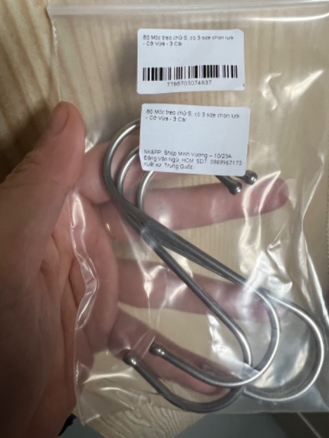 Chất liệu chắc chắn, cứng cáp. Độ bền cao. Lỡ mua cỡ trung hơi lớn xíu so với nhu cầu của mình. Nói chung rất hài lòng. Chất liệu chắc chắn, cứng cáp. Độ bền cao. Lỡ mua cỡ trung hơi lớn xíu so với nhu cầu của mình. Nói chung rất hài lòng.