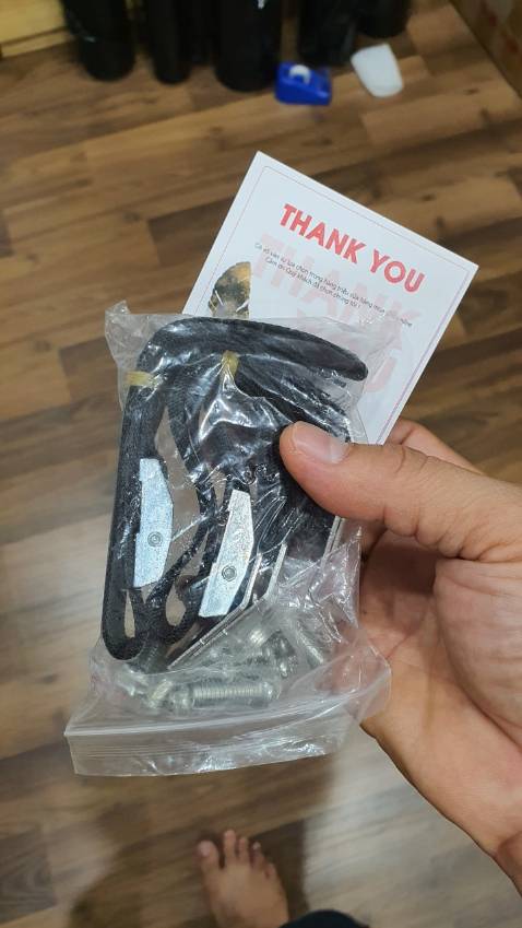 Siêu chắc chắn đúng là hữu ích thật. Từ nay yên tâm ko sợ Tivi hay tủ đổ nữa, an toàn cho bé nhà mình