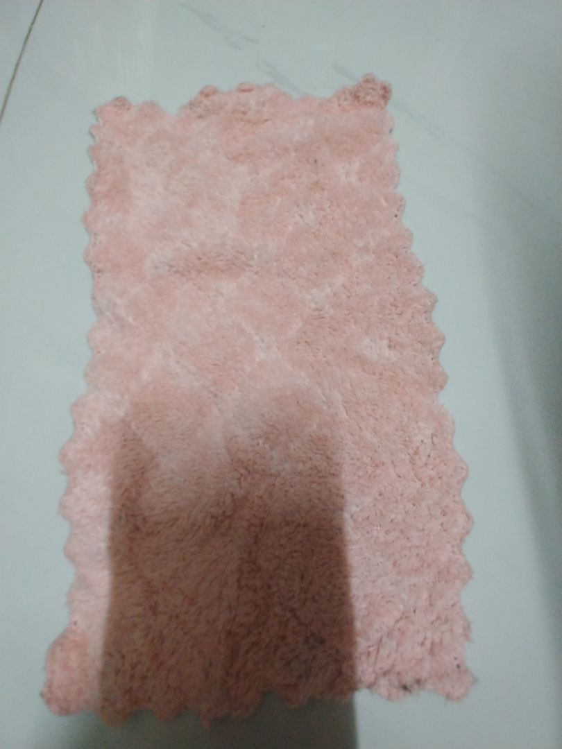 Mua sale lúc mà 1 khăn có 1K thôi. Thấm hút rất tốt, cũng nhỏ nhắn phù hợp nhu cầu của mình Mua sale lúc mà 1 khăn có 1K thôi. Thấm hút rất tốt, cũng nhỏ nhắn phù hợp nhu cầu của mình