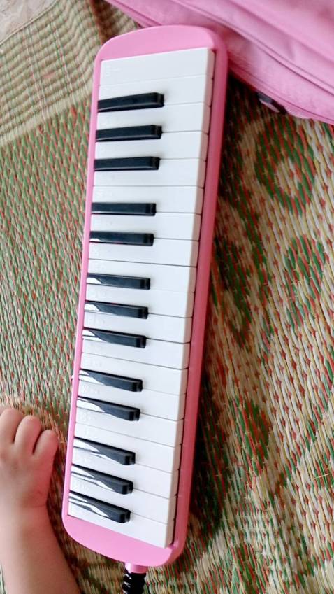 Đàn màu đẹp,cưng xĩu luôn, chất lượng thổi thì oke, rất đáng mua