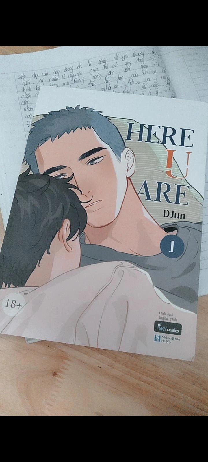 thấy mng kêu bản thường k có seal làm lo mất bm thật sự ýyy. nhưng hàng về gói cẩn thận k móp méo đâu nkaa