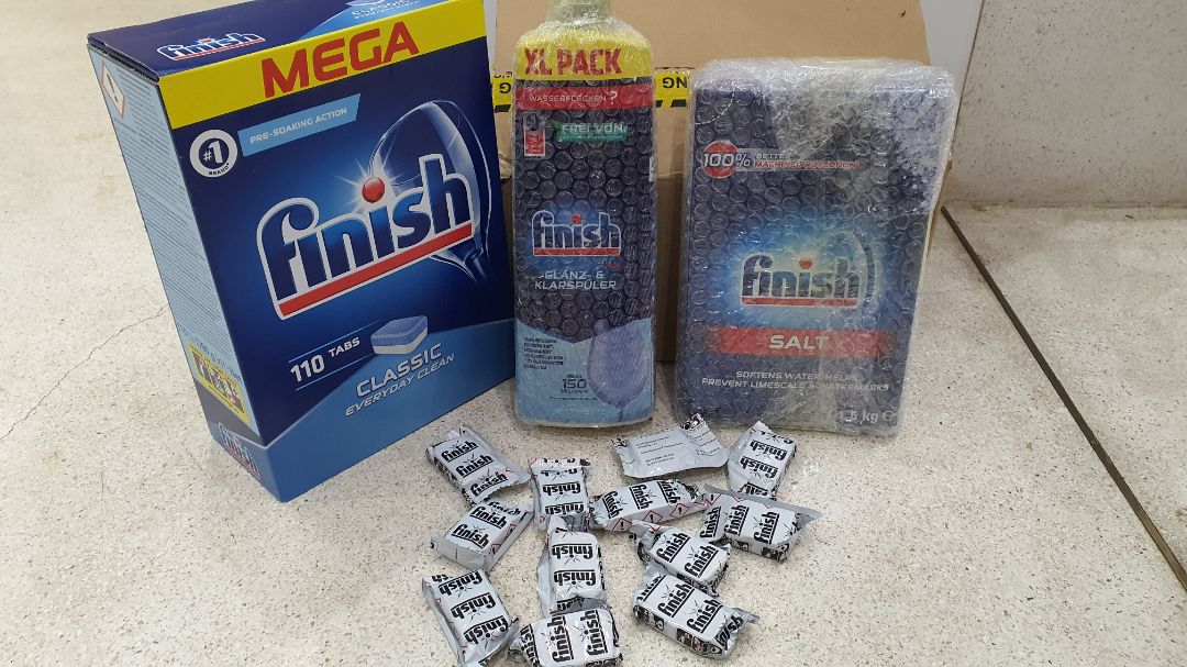 Đóng gói cẩn thận, giao hàng đúng hẹn. mua combo lại được khuyến mại thêm ít viên rửa để ngoài hộp (xem ảnh).
Save lại đợt tới mua tiếp. 
Thanks