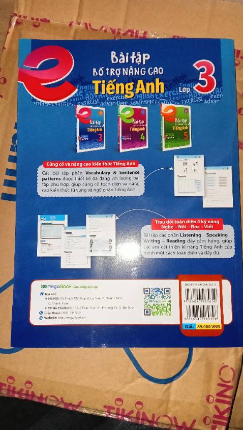 Lúc nhận hàng hộp có méo mó chút sợ sách bị hư hỏng nhưng khi khui hàng xong thì bóng loáng không 1 vết trầy xước, đặt 1 ngày là ngày hôm sau nhận được ngay, nội dung dễ hiểu, xuất sắc! 10 điểm cho nhà bán hàng và dịch vụ giao hàng Tiki!