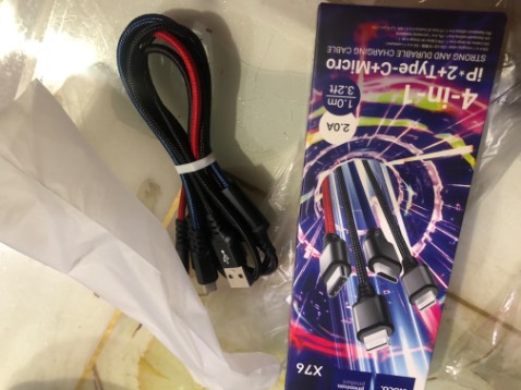 Giao nhanh 2h. Đóng gói đẹp, giao đủ đúng sản phẩm đặt. Mẫu đẹp, dây chắc. Sạc cho điện thoại nhanh, còn sạc cho cục sạc dự phòng thì lâu hơn. Giá rẻ. Hãng Hoco mua nhiều rồi, rất ok. Shipper thân thiện.