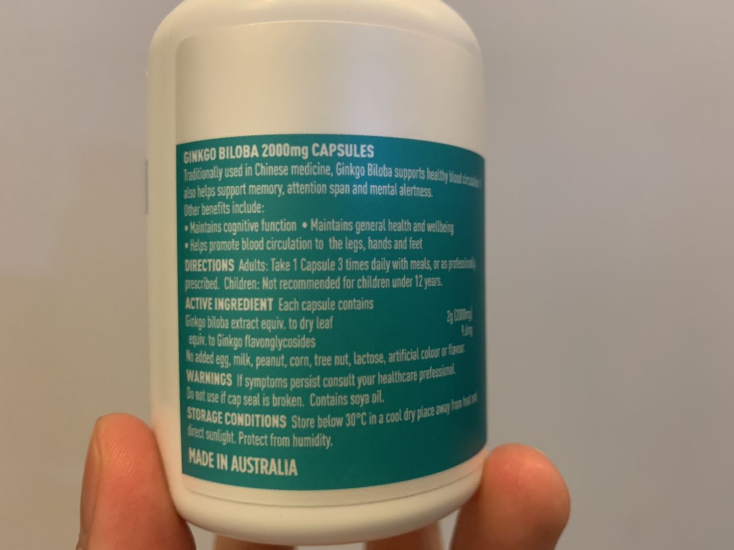 Date còn rất lâu tận JUN23. Đúng là mẫu mới 2020. Chưa biết kết quả uống ra sao nhưng Healthy Care nổi tiếng bên Úc rồi. Seal nắp và seal bên trong còn nguyên (xem hình). Hàm lượng 9.4 là đủ rồi nha mọi người.