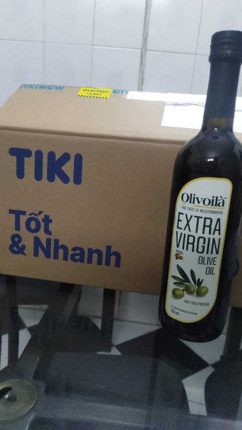 Giao hàng cực nhanh,đúng hẹn.Sản phẩm chính hãng,date xa dùng lâu dài.