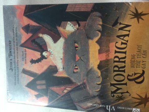 Hàng về rồi nha, ưng lắm luôn, bọc khá cẩn thận, có chút trầy ở bìa và mấy trang đầu nhưng bên trong vẫn khá ổn áp, mùi sách cũng thơm nữa, hi vọng lần sau có thể tiếp tục đồng hành