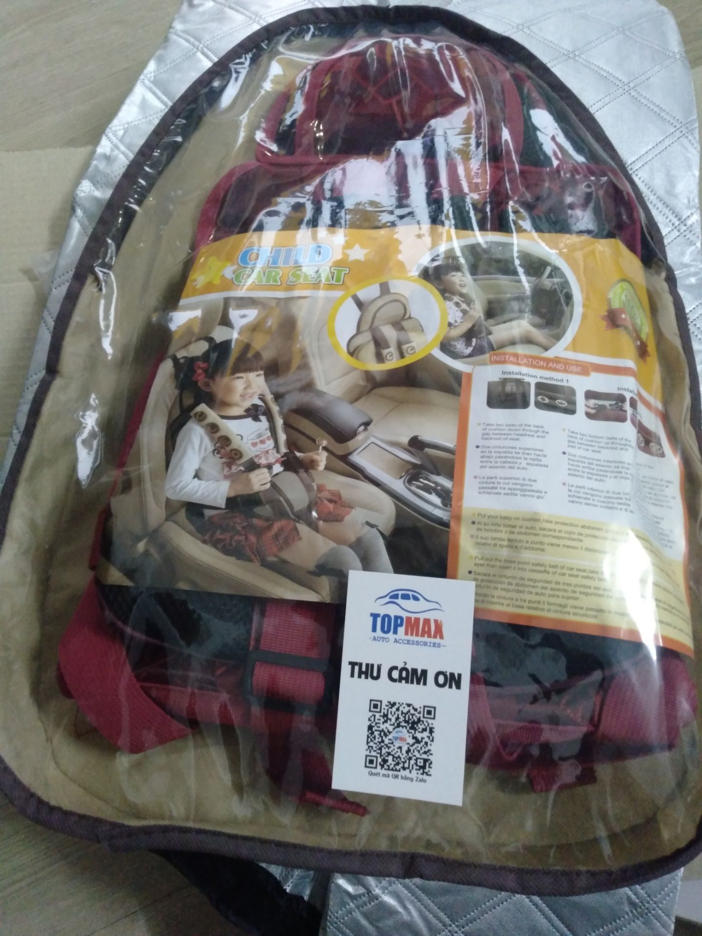 Đúng màu đã chọn, chỗ đai thắt phía trước bé mềm, chất liệu tương đối tốt, hợp giá tiền.
cảm ơn TOPMAX đã giao hàng đúng yêu cầu