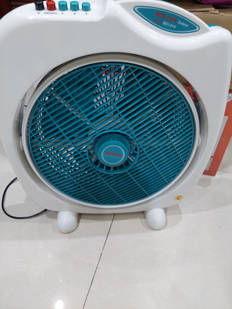 Sản phẩm Shop đóng gói kỹ, quạt hộp chạy êm,  đặt hàng hôm 6/4 hôm nay 7/4 đã giao hàng cảm ơn TiKi,  còn độ bền của quạt sử dụng thời gian mới biết. hài lòng. Sản phẩm Shop đóng gói kỹ, quạt hộp chạy êm,  đặt hàng hôm 6/4 hôm nay 7/4 đã giao hàng cảm ơn TiKi,  còn độ bền của quạt sử dụng thời gian mới biết. hài lòng.