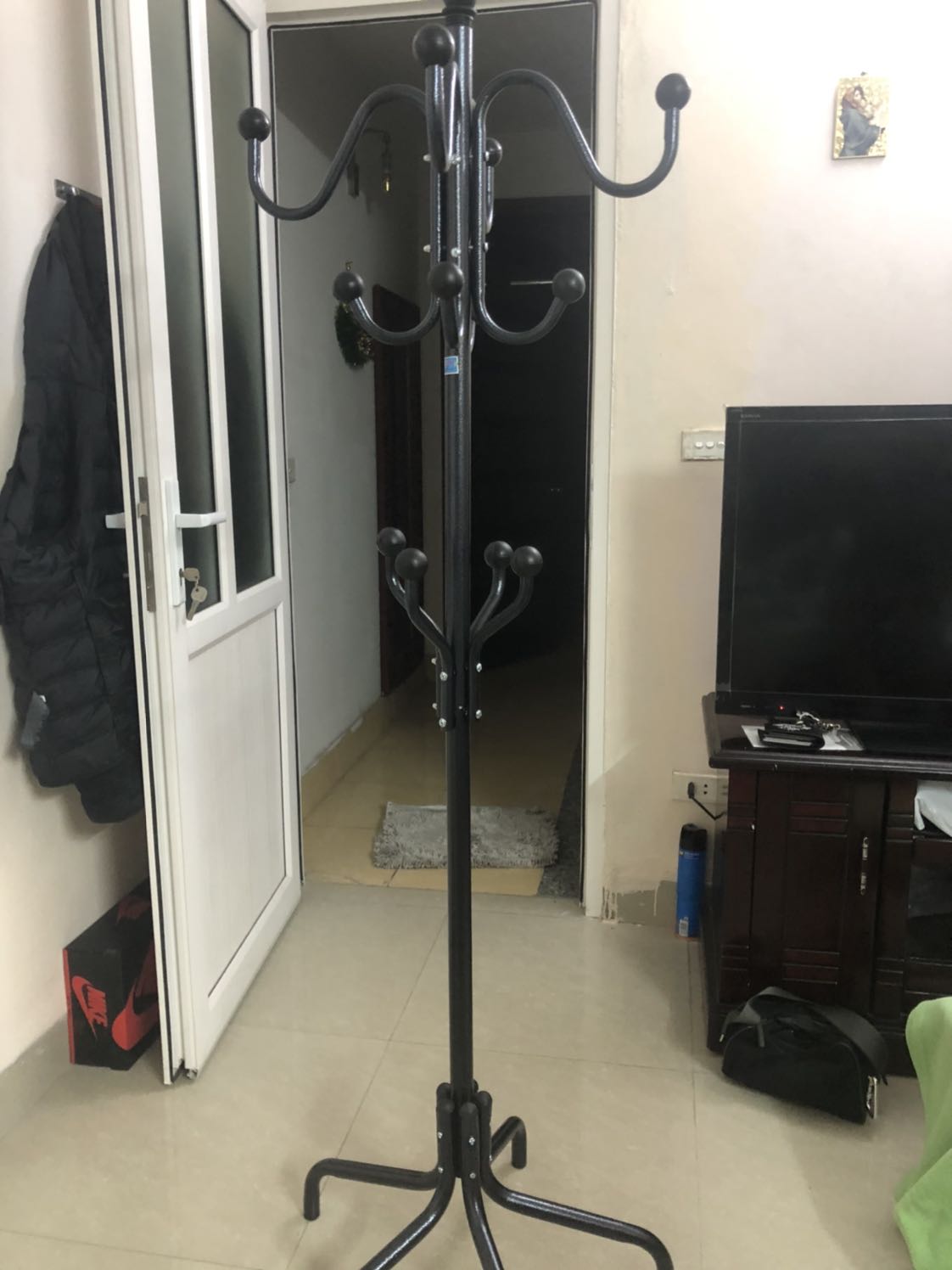 Chợ gần nhà bán gần 5 lít, shop bán đồ ok ship nhanh, sp cứng cáp chắc chắn lắp hơi lâu tí thôi. Tổng thể rất là ok