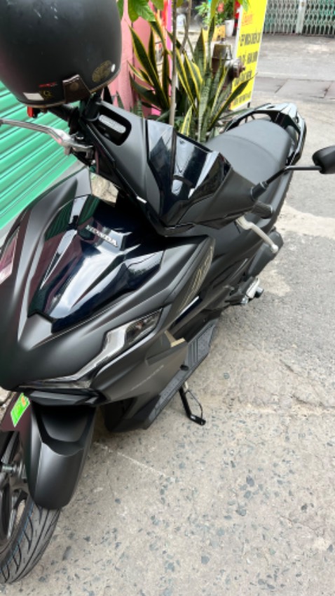 Tiki giao hàng đúng thời gian dự kiến, tư vấn viên nhiệt tình hỗ trợ và phía bên Head chu đáo, hướng dẫn chi tiết, dịch vụ thân thiện, chuẩn xác. Tất cả đều OK.