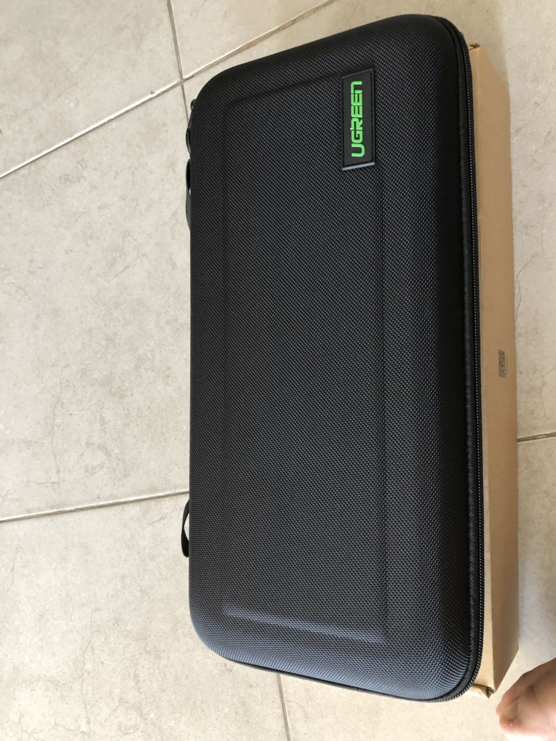 Được thiết kế khá chuẩn cho nintendo sưitch, đường may đẹp không bị lỗi. Gọn gàng và dễ mang đi hơn cái cũ