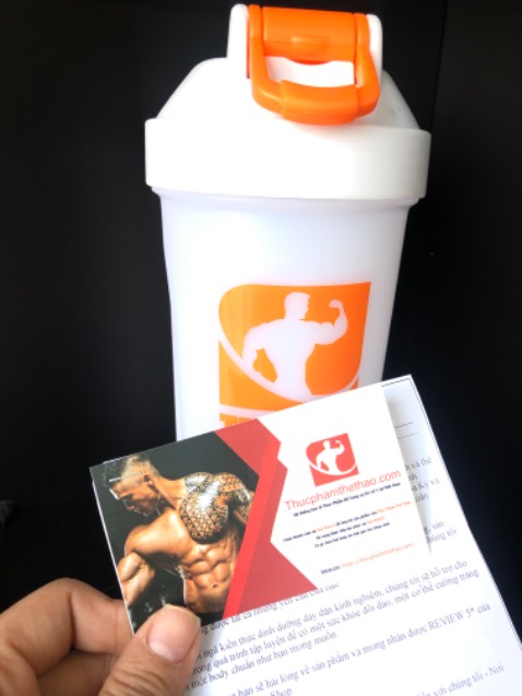 Bình đẹp, đóng gói chắc chắn, giống với mô tả. Giao hàng nhanh...mọi người nên mua nhé!! Lần sau sẽ ủng hộ Shop tiếp