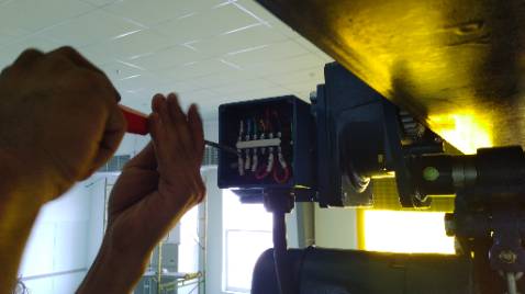 Giao hàng đúng hẹn , đóng gói gói cẩn thận , hài lòng...