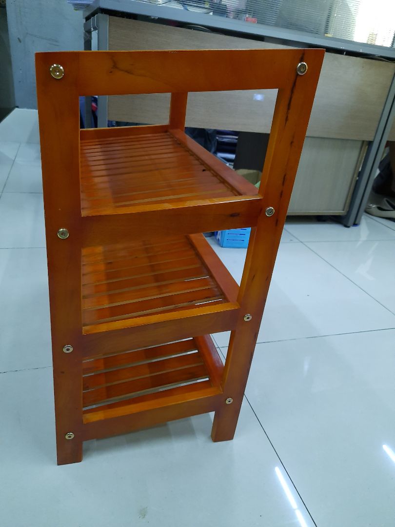 Sản phẩm đẹp, chắc chắn, giao hàng đúng hẹn. Cám ơn shop. Sản phẩm đẹp, chắc chắn, giao hàng đúng hẹn. Cám ơn shop.