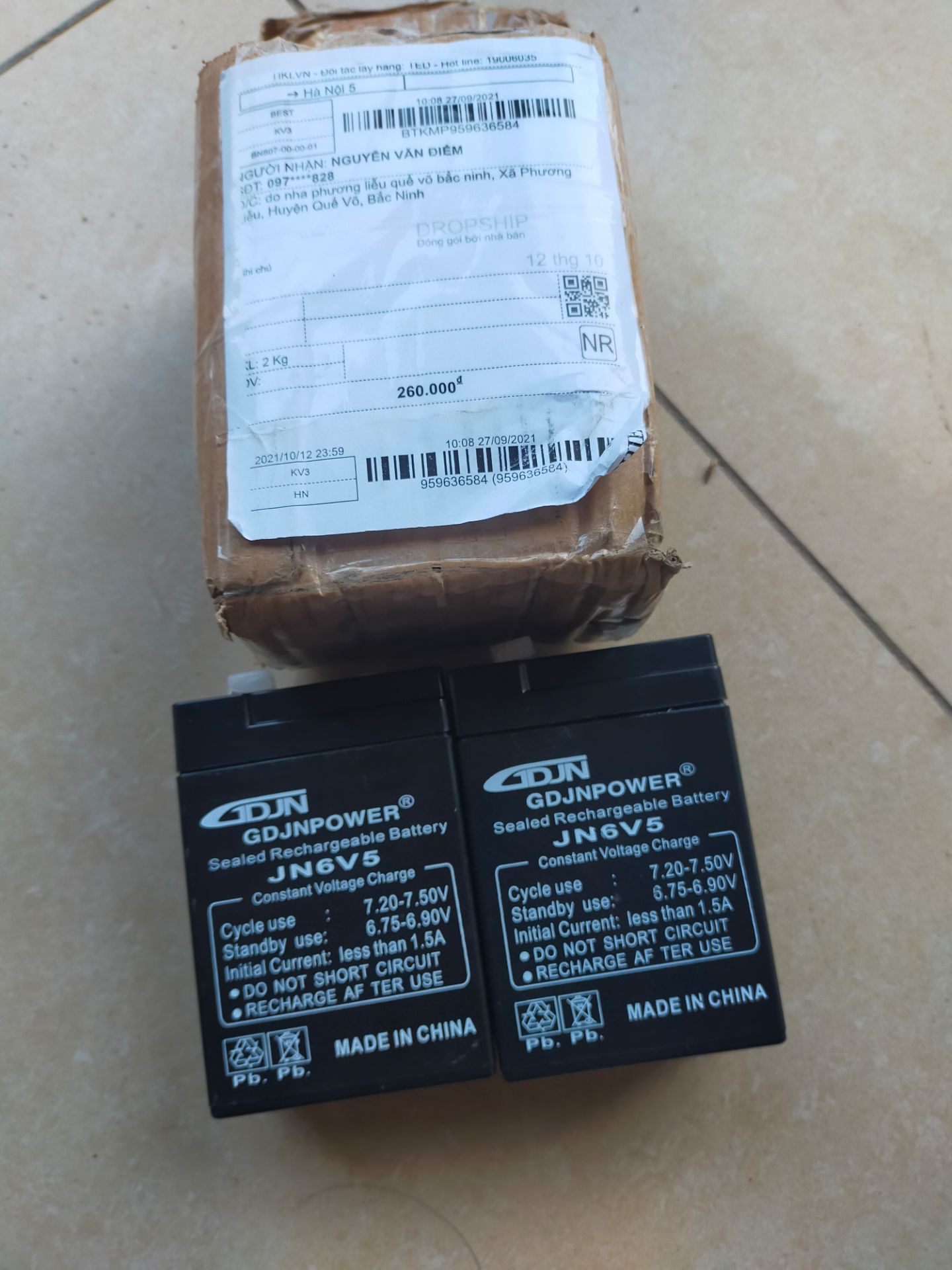 giao hàng nhanh nhưng mà ác quy không đúng như hình mua 6v4.5ah nhưng ma giao cho loại JN6v5 cho thử vào quạt thì thấy chạy nhưng dùng không biết bền không